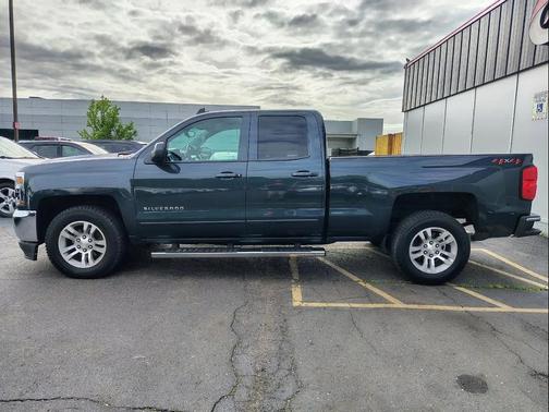 Deep Ocean Blue Metallic 2018 Chevrolet Silverado 1500 1LT