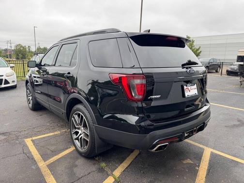 2017 Ford Explorer sport