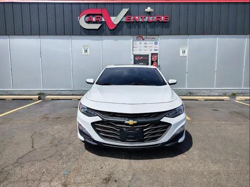 Summit White 2020 Chevrolet Malibu FWD Premier