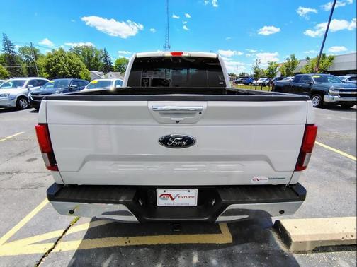 White 2018 Ford F-150 Lariat