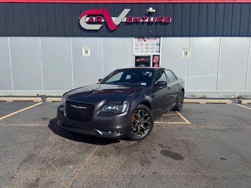 2017 Chrysler 300 S