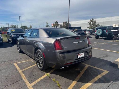 2017 Chrysler 300 S