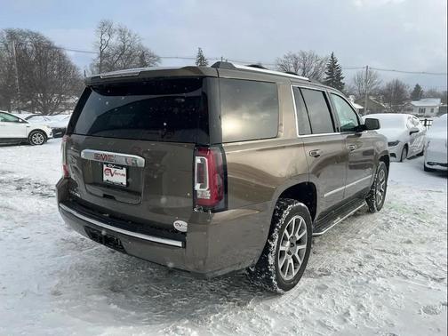 2016 GMC Yukon Denali