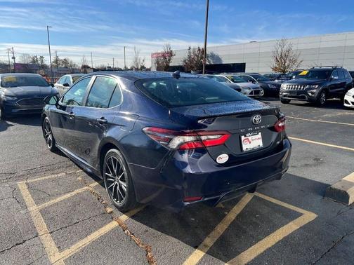 2021 Toyota Camry SE