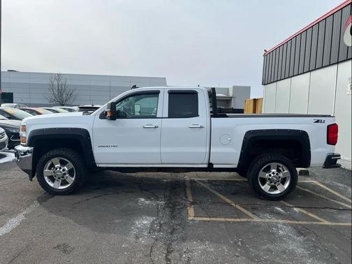 2017 Chevrolet Silverado 2500 WT