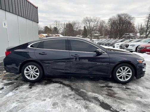 2023 Chevrolet Malibu FWD 1LT