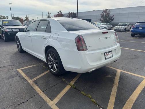 2014 Chrysler 300 S