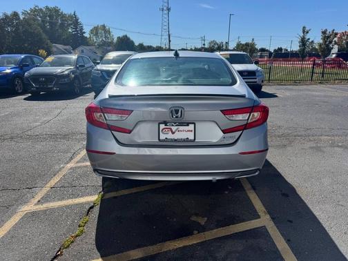 2022 Honda Accord Hybrid Base