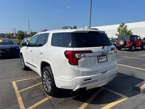 2021 GMC Acadia Denali
