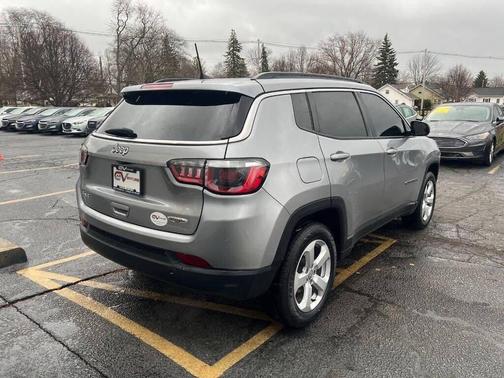 2017 Jeep New Compass Latitude