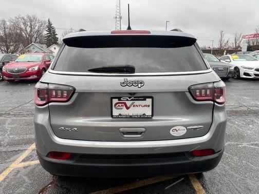 2017 Jeep New Compass Latitude