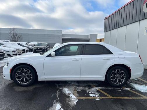 2015 Chrysler 300 S