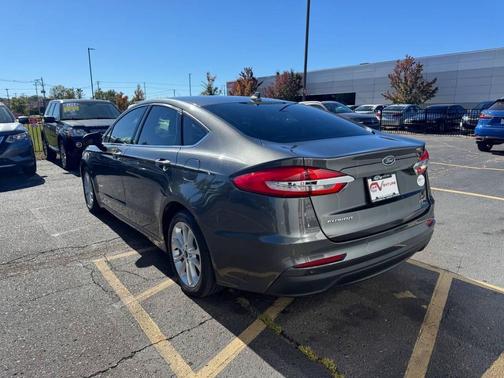 2019 Ford Fusion Hybrid SE