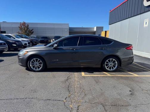 2019 Ford Fusion Hybrid SE