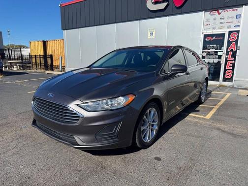 2019 Ford Fusion Hybrid SE