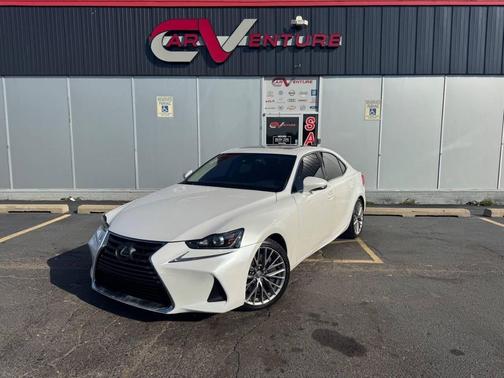 2018 Lexus IS 300 Base