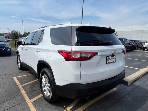 2018 Chevrolet Traverse LT Cloth