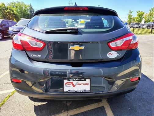 Graphite Metallic 2019 Chevrolet Cruze LT