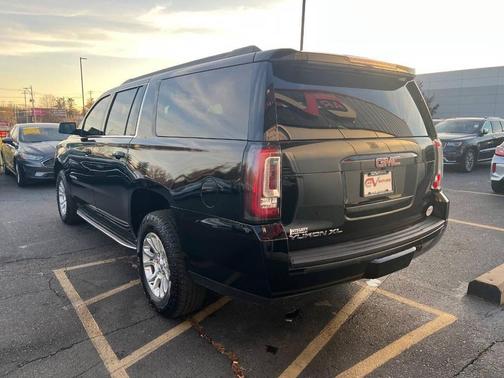 2016 GMC Yukon XL SLT