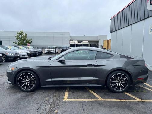 2016 Ford Mustang EcoBoost