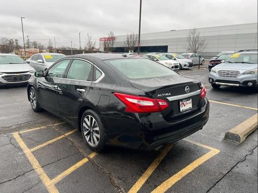 2017 Nissan Altima 2.5 SV