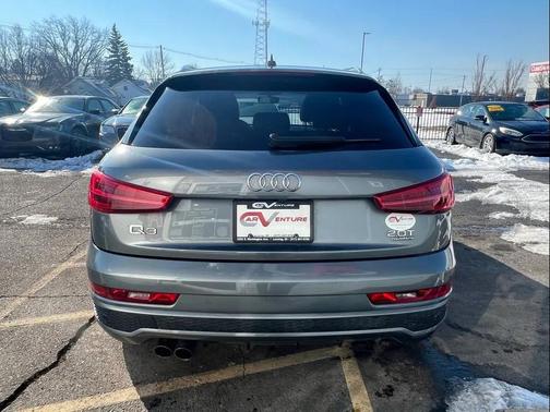 2016 Audi Q3 2.0T Premium Plus