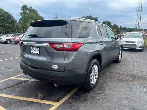 2018 Chevrolet Traverse LT Cloth