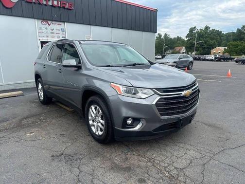 2018 Chevrolet Traverse LT Cloth