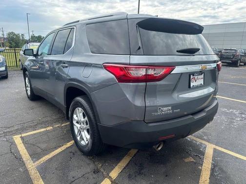 2018 Chevrolet Traverse LT Cloth