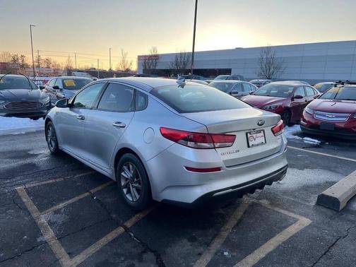2020 Kia Optima LX