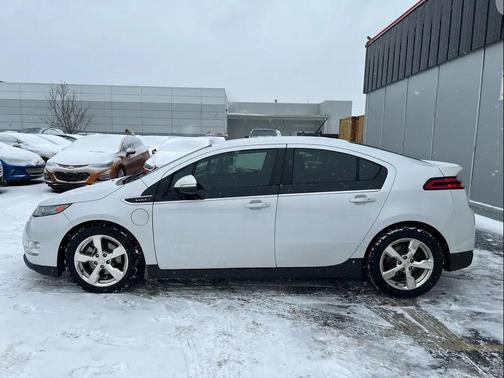 2015 Chevrolet Volt Base