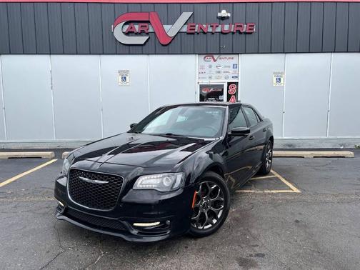2017 Chrysler 300 S