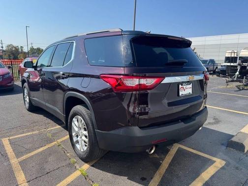 2021 Chevrolet Traverse LT Leather