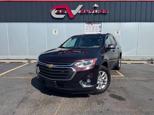 2021 Chevrolet Traverse LT Leather