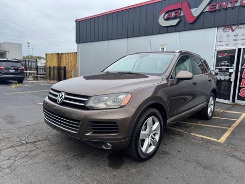 2012 Volkswagen Touareg TDI Lux