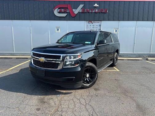 2017 Chevrolet Suburban LT