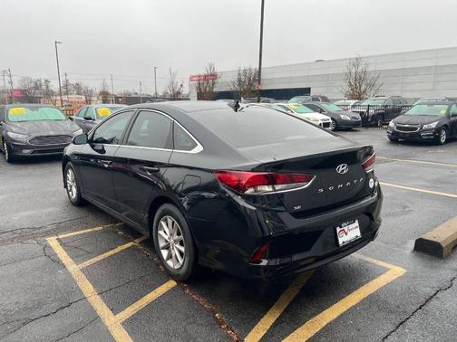 2019 Hyundai SONATA SE
