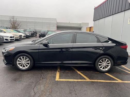 2019 Hyundai SONATA SE