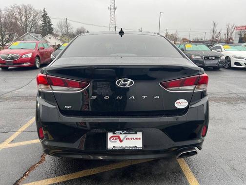 2019 Hyundai SONATA SE