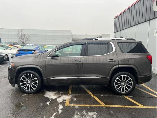 2020 GMC Acadia Denali