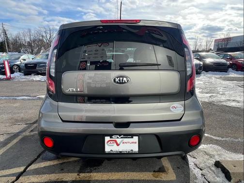 2018 Kia Soul Base