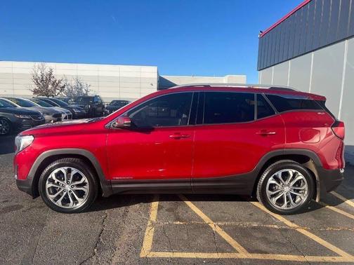 2020 GMC Terrain SLT