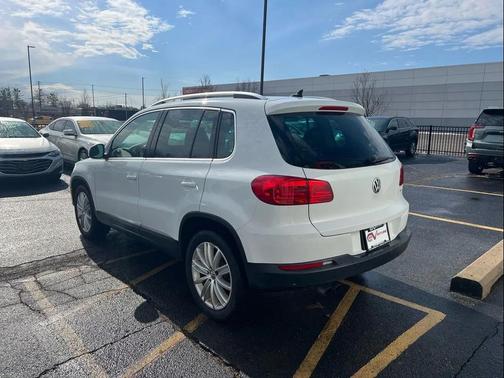 2016 Volkswagen Tiguan SE