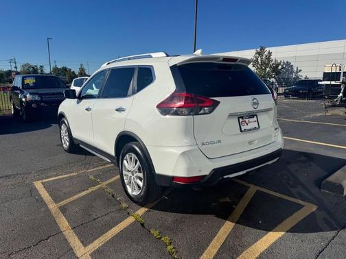 2019 Nissan Rogue SV