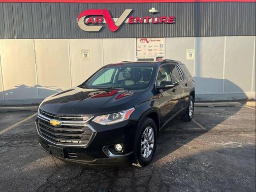 2018 Chevrolet Traverse LT Cloth