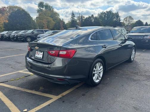 2017 Chevrolet Malibu 1LT