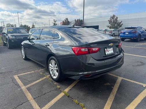 2017 Chevrolet Malibu 1LT