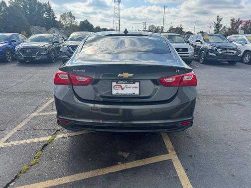 2017 Chevrolet Malibu 1LT