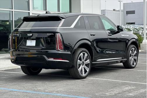 2025 Cadillac Escalade IQ Luxury 1