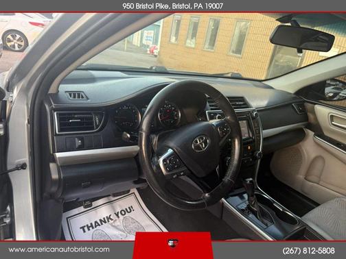 2017 Toyota Camry SE